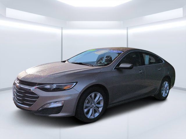 Used 2025 Chevrolet Malibu LT FWD image 7