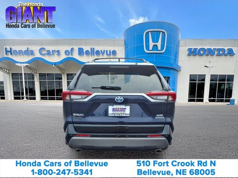 Used 2021 Toyota RAV4 XSE AWD/4WD image 6
