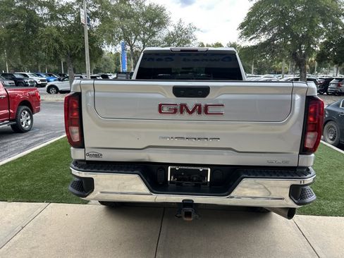 Used 2022 GMC Sierra 2500 SLE w/ SLE Value Package; AWD/4WD image 5