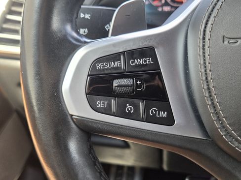 Used 2019 BMW X5 xDrive40i w/ M Sport Package AWD/4WD image 22