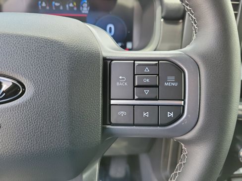 Used 2025 Ford F150 Lariat w/ Equipment Group 501A Mid AWD/4WD image 27