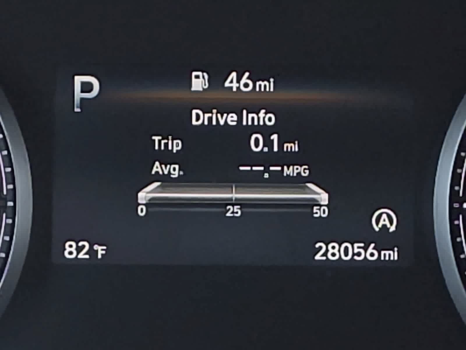 Used 2023 Hyundai Santa Fe SEL FWD image 12