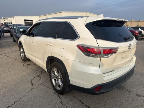 Used 2016 Toyota Highlander Limited image 7