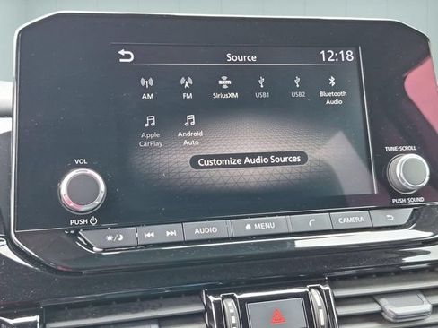 Used 2024 Nissan Pathfinder SV AWD/4WD image 23