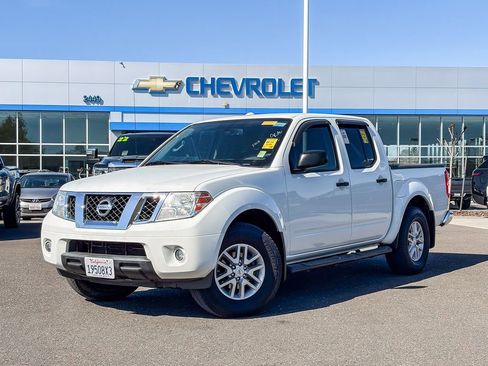 Used 2016 Nissan Frontier SV w/ SV Value Truck Package image 1