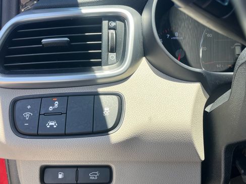 Used 2019 Kia Sorento EX FWD image 28