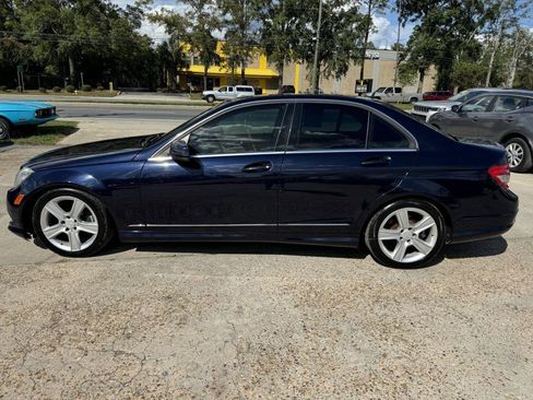 Used 2011 Mercedes-Benz C 300 4MATIC Sedan image 8
