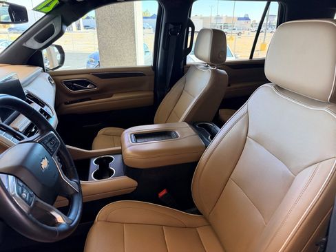 Used 2021 Chevrolet Tahoe Premier AWD/4WD image 7
