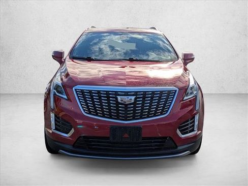 Used 2021 Cadillac XT5 Premium Luxury image 3