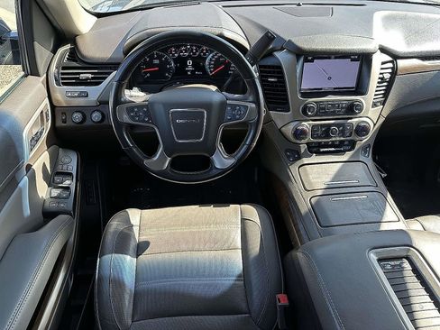 Used 2019 GMC Yukon Denali image 17