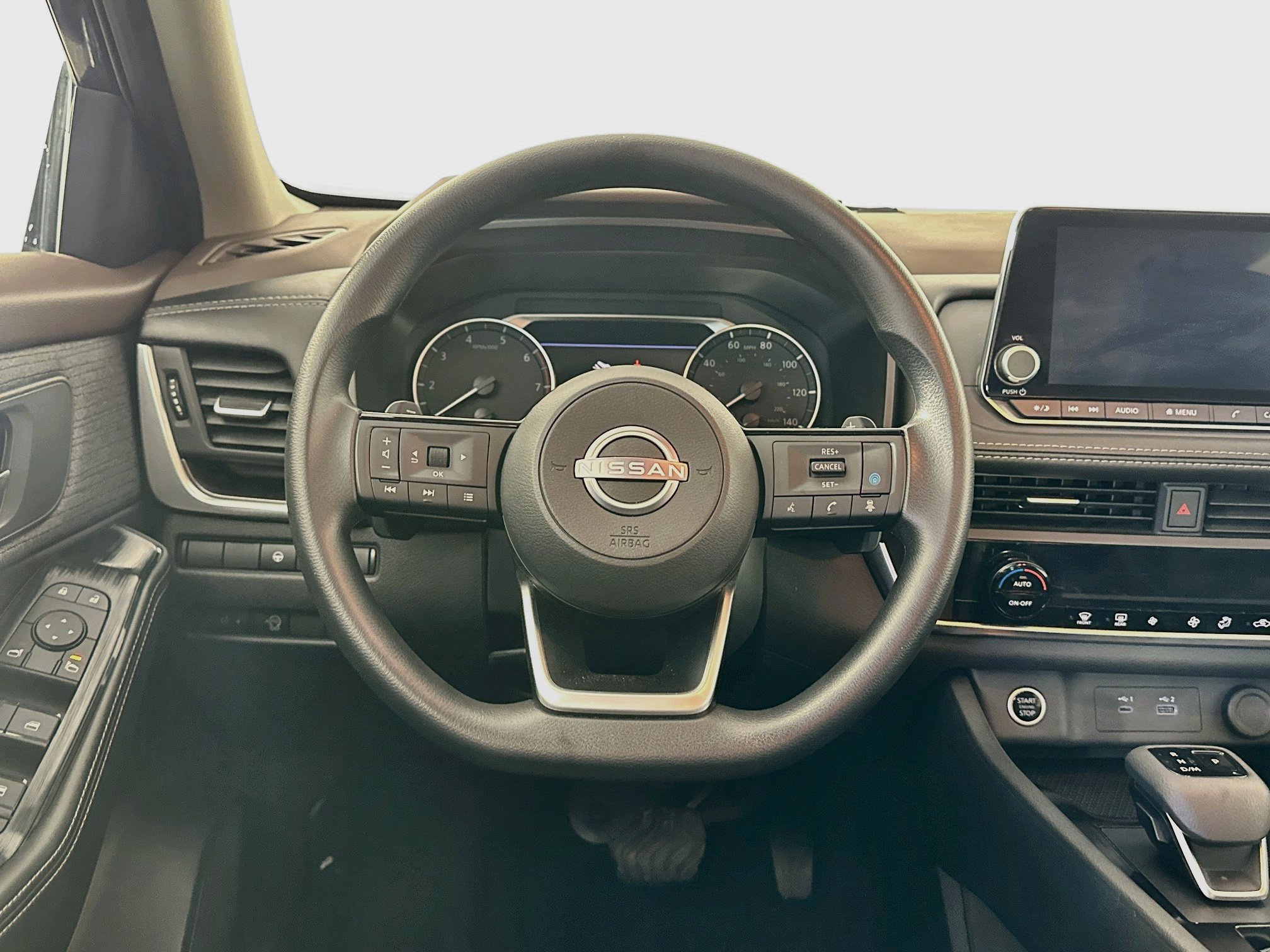 Used 2023 Nissan Rogue SV FWD image 18