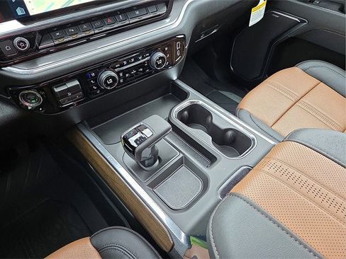 New 2026 Chevrolet Silverado 1500 High Country image 21