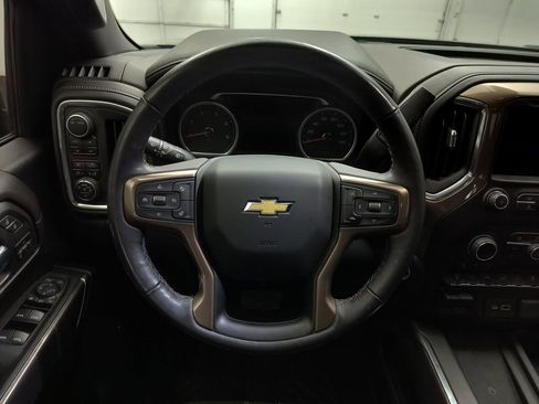Used 2020 Chevrolet Silverado 2500 High Country w/ Z71 Off-Road Package image 15
