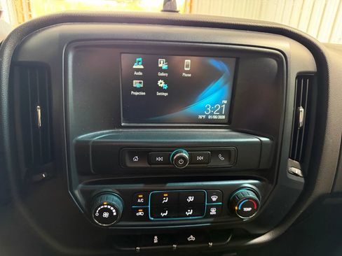 Used 2019 Chevrolet Silverado 2500 W/T image 28