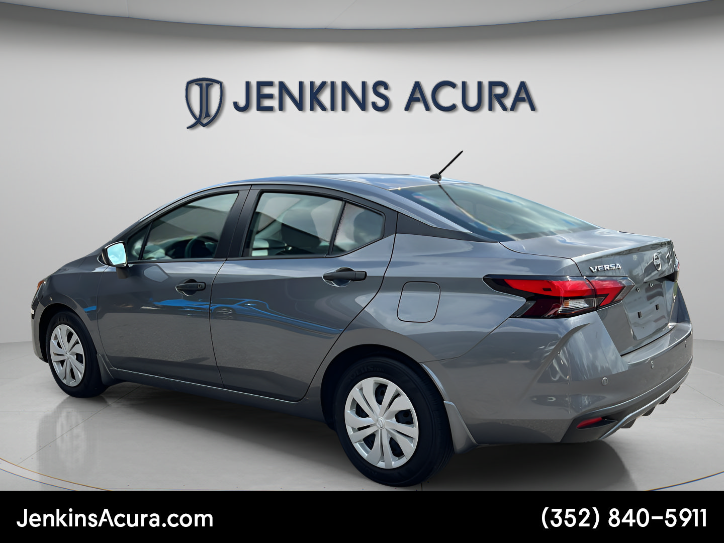 Used 2024 Nissan Versa S w/ Trunk Package FWD image 5