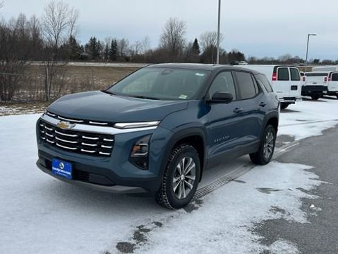 New 2026 Chevrolet Equinox LT w/ Convenience Package II image 7