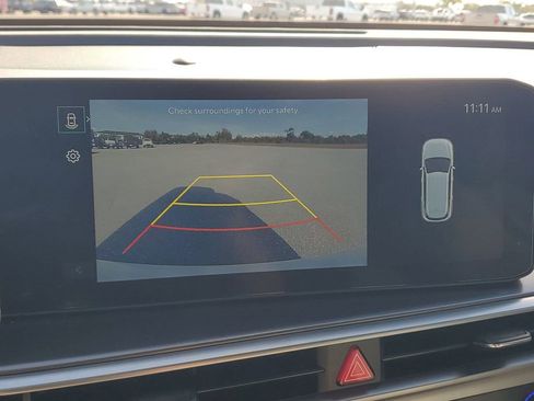 Used 2025 Kia Sorento EX w/ Panoramic Sunroof Package image 31