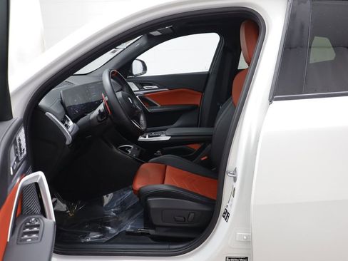 Certified 2025 BMW X2 M35i image 5