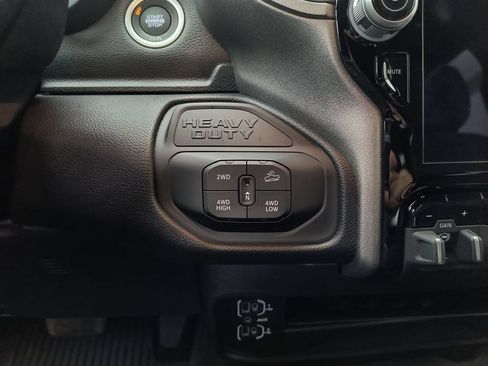 Used 2026 RAM 2500 Tradesman AWD/4WD image 27