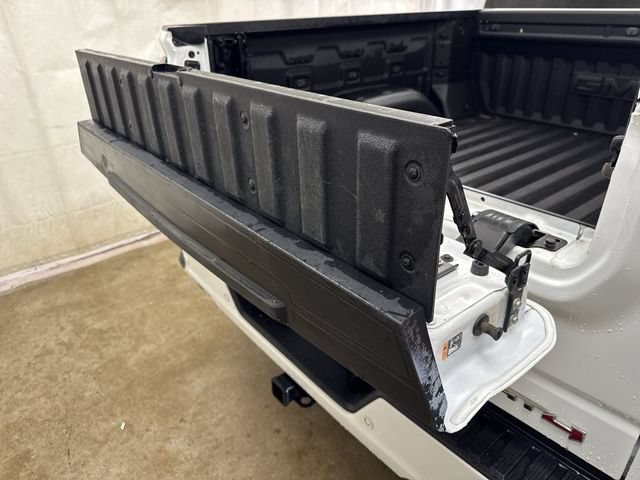 Certified 2025 GMC Sierra 1500 AT4 AWD/4WD image 28