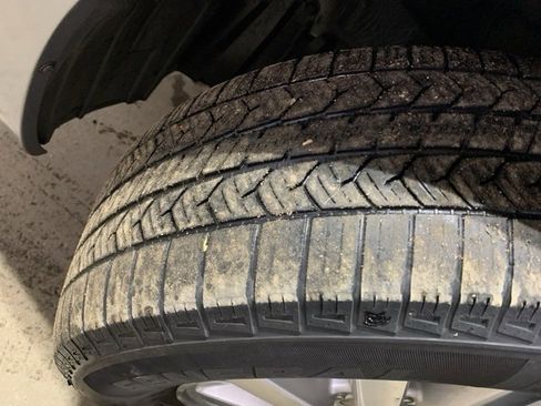 Used 2010 Honda Odyssey EX image 28