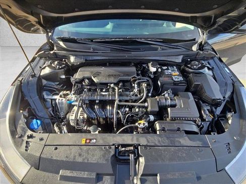 Used 2025 Kia K4 FWD image 21