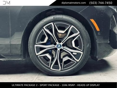 Used 2023 BMW iX xDrive50 w/ Ultimate Package 2 AWD/4WD image 39