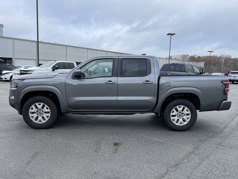 Used 2022 Nissan Frontier SV image 4