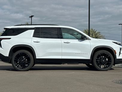 New 2026 Chevrolet Traverse LT w/ Enhanced Driving Package