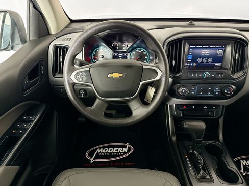 Used 2021 Chevrolet Colorado W/T w/ WT Convenience Package AWD/4WD image 19