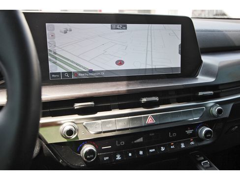 Certified 2023 Kia Telluride S w/ S Sunroof Package FWD image 25