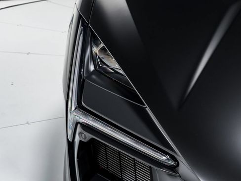 Used 2025 Lamborghini Revuelto AWD/4WD image 38