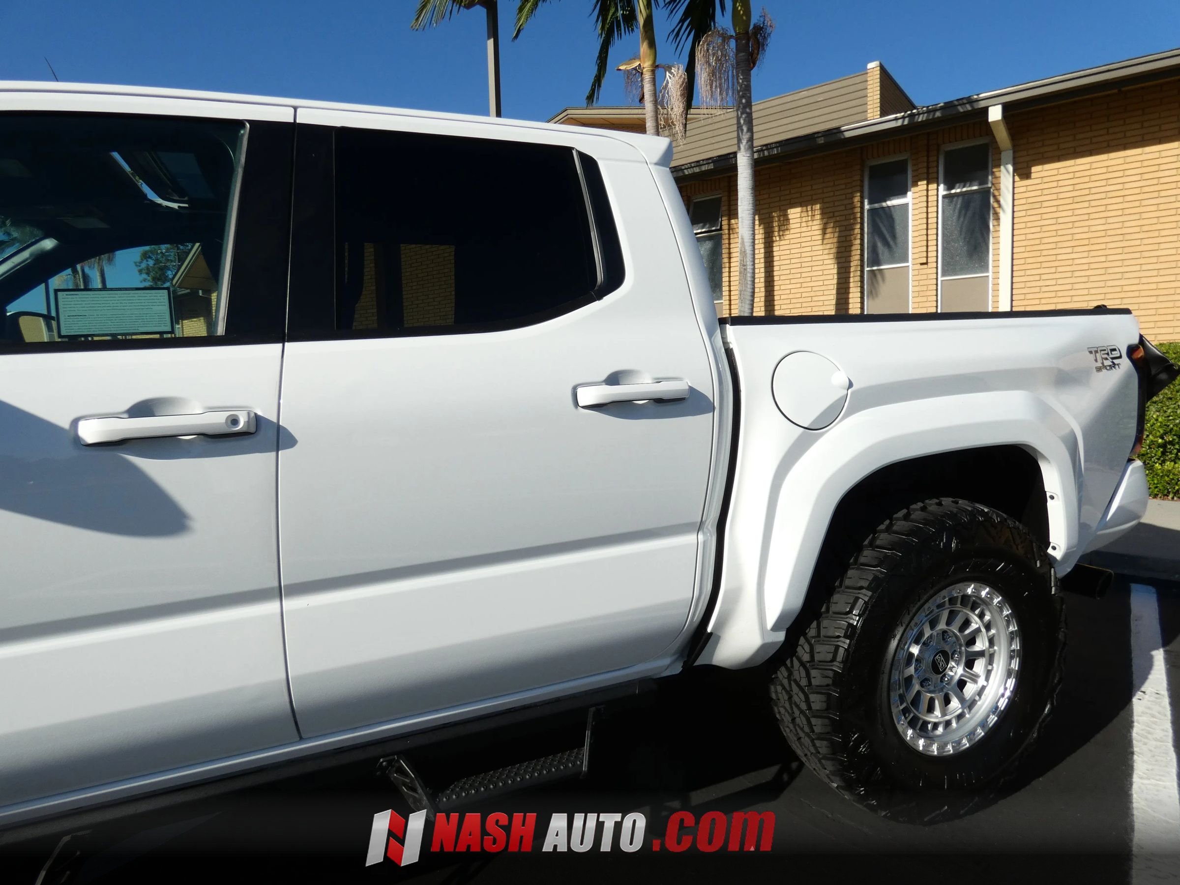 Used 2026 Toyota Tacoma TRD Sport w/ TRD Sport Upgrade Package AWD/4WD image 13
