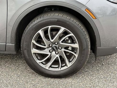 Used 2022 Lincoln Corsair Standard w/ Equipment Group 101A image 7