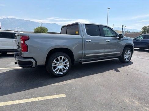 Used 2026 Chevrolet Silverado 1500 High Country AWD/4WD image 4