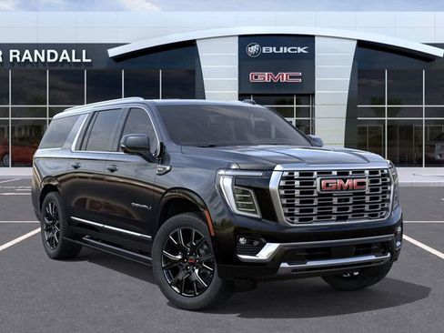 New 2026 GMC Yukon XL Denali image 7