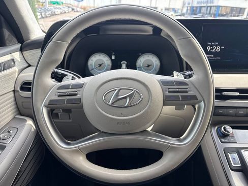Certified 2024 Hyundai Palisade Calligraphy AWD/4WD image 7