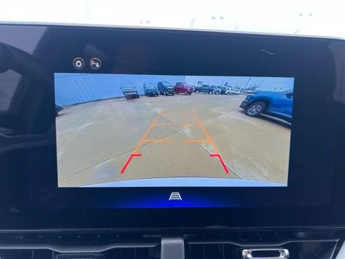 Certified 2025 Chevrolet Equinox LT image 22