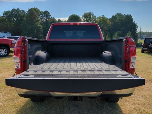 Used 2024 RAM 2500 Big Horn w/ Bed Utility Group image 22
