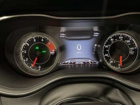 Used 2022 Jeep Cherokee Trailhawk w/ Sound & Nav Group AWD/4WD image 20