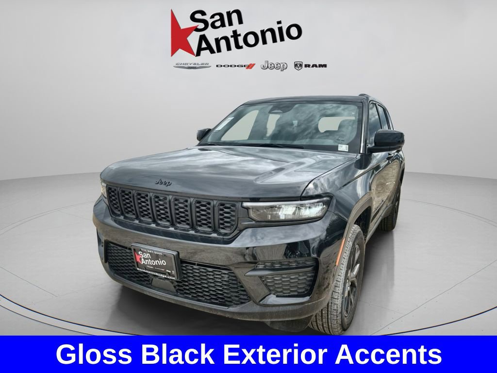 New 2025 Jeep Grand Cherokee Altitude RWD image 6