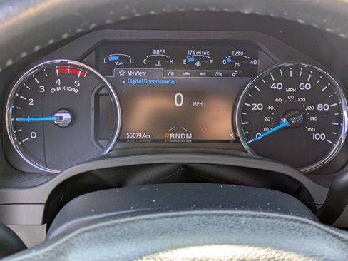 Used 2022 Ford F250 Lariat w/ Lariat Value Package image 19