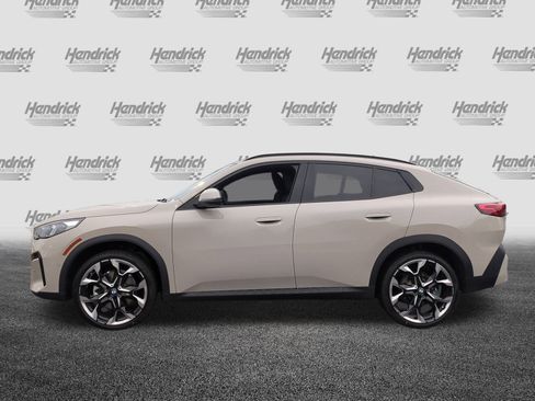 Used 2026 BMW X2 xDrive28i w/ Technology Package AWD/4WD image 7