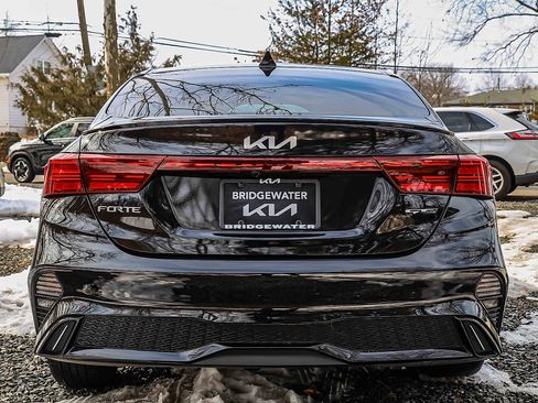 Certified 2023 Kia Forte GT-Line w/ GT-Line Technology Package image 5