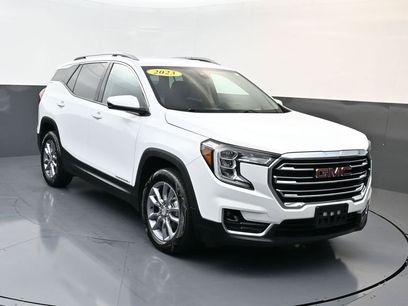 Used 2023 GMC Terrain SLT
