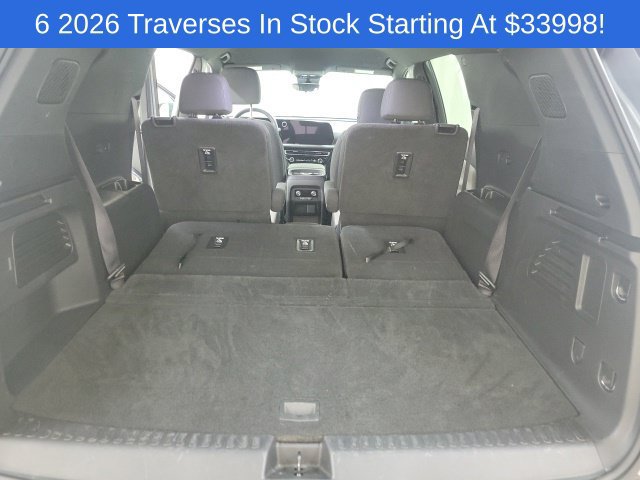 Used 2026 Chevrolet Traverse LT w/ Driver Confidence Package FWD image 19