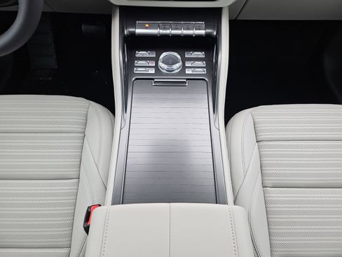 New 2026 Lincoln Nautilus Reserve w/ Jet Appearance Package image 18