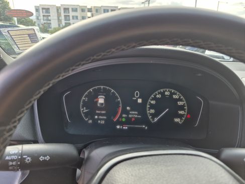 Used 2024 Honda Civic Sport image 10