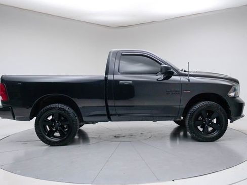 Used 2017 RAM 1500 Express w/ Black Ram 1500 Express Group AWD/4WD image 7