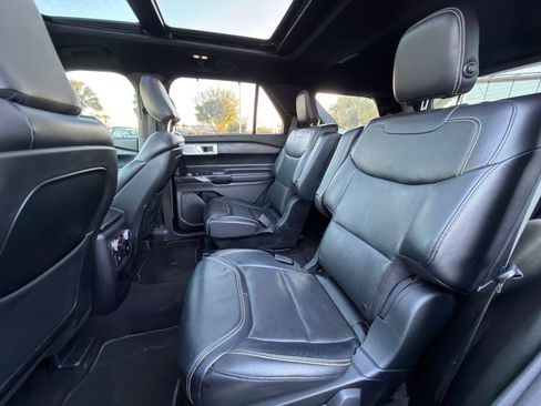 Used 2020 Ford Explorer ST w/ ST Street Pack image 14